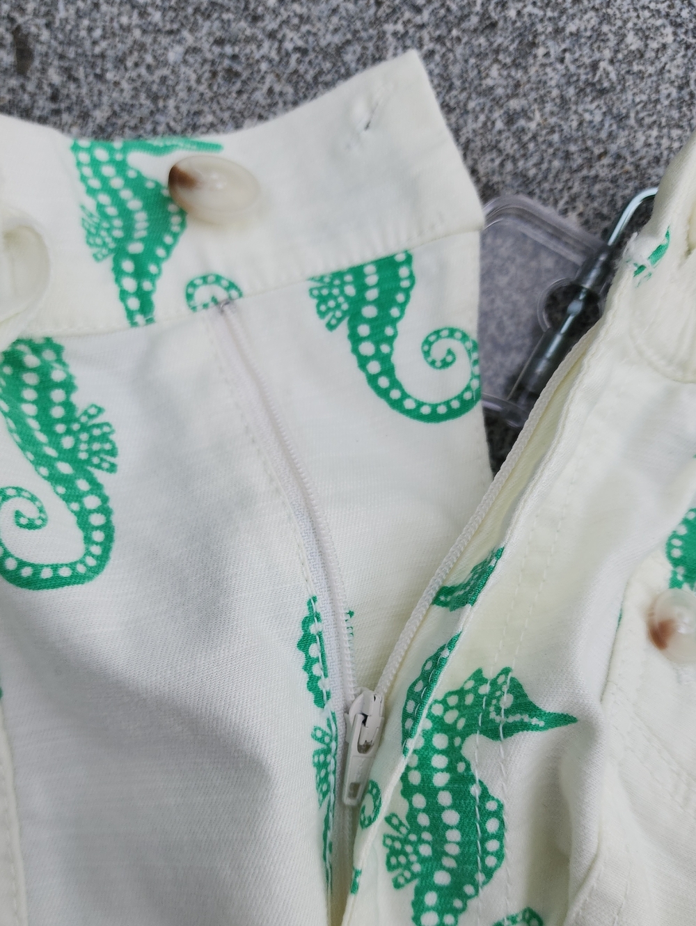 Maeve Escape Seahorse Print Drawstring Shorts Medium - Picture 4 of 16